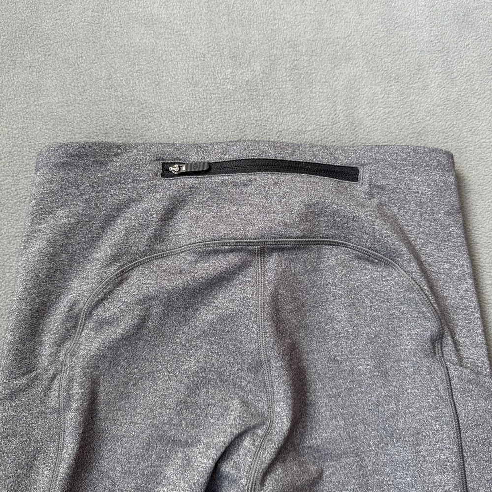 Lululemon In Movement Tight Everlux Tall 4 Gray Full Length Side Pockets - Picture 3 of 12